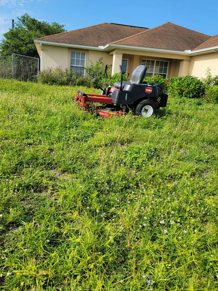 Local residential landscaping experts serving Lehigh Acres, FL - Joseph Lawn Care Service