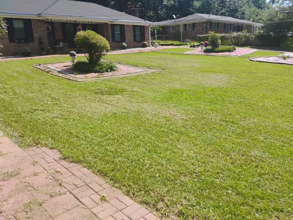 Top-rated lawn mowing service in Covington, GA by Joseph's Lawn Care