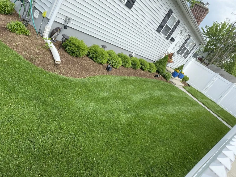 Professional lawn care service in East Haven, CT - Joseph’s Lawncare & Landscaping