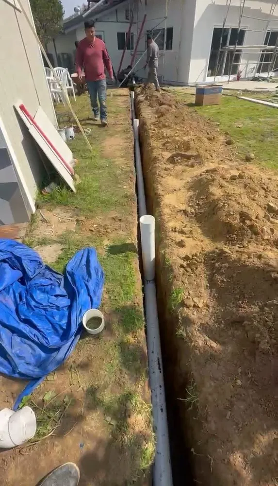 Custom lawn care service experts serving Encinitas, CA - Jose’s Irrigation Service And Drainage