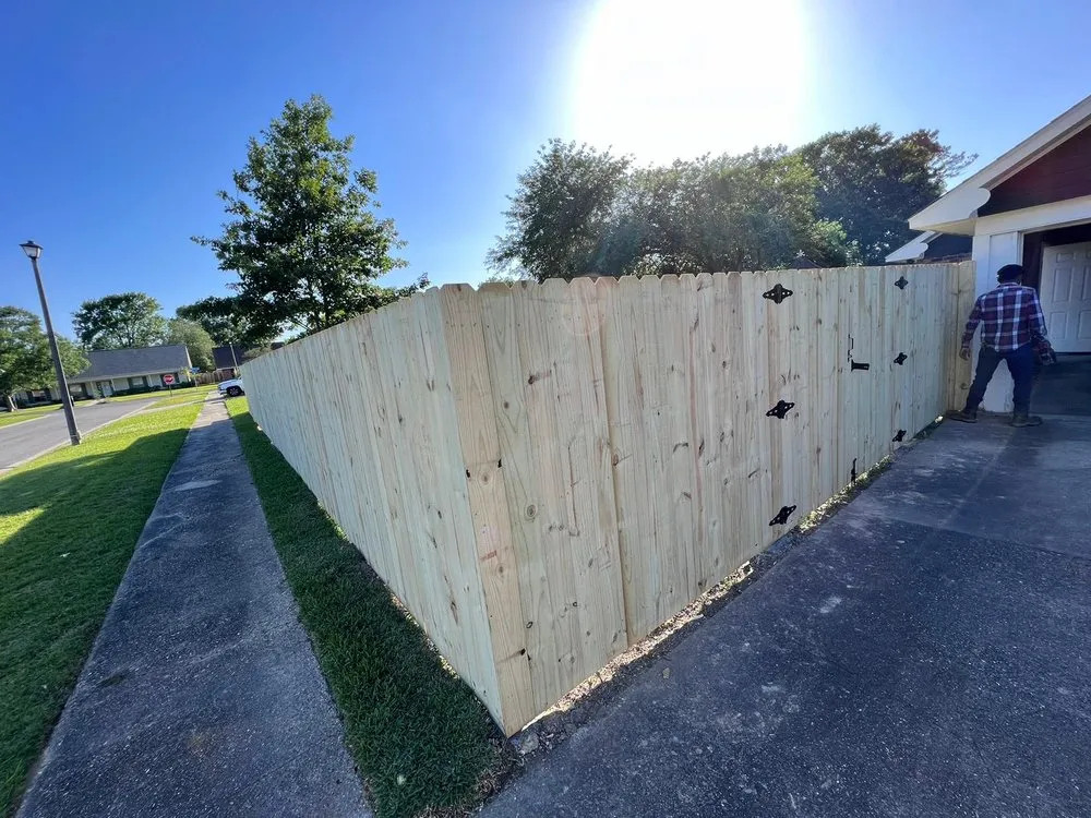 Affordable yard cleanup service with custom design across Baton Rouge, LA - Jose's Landscaping & Fencing Service