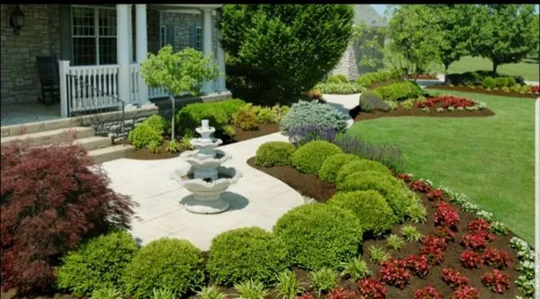 Jose's Landscaping Logo