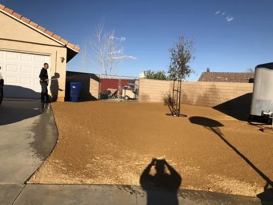 Jose's Landscaping Logo