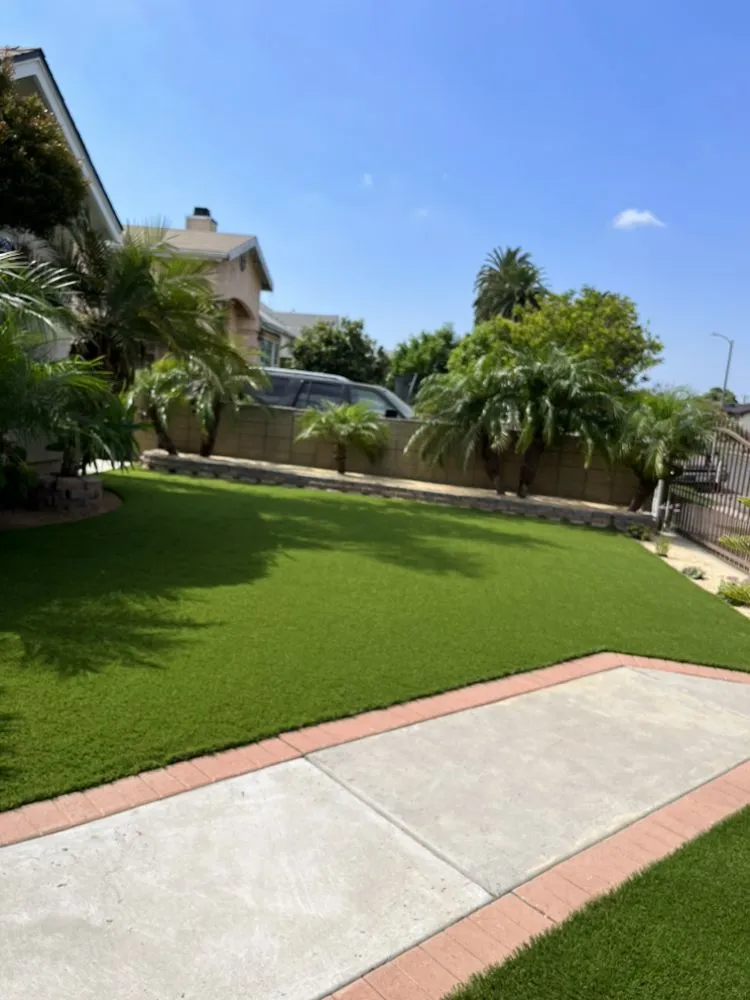 Professional yard maintenance for residential properties in Los Angeles, CA by Jose’s Landscaping