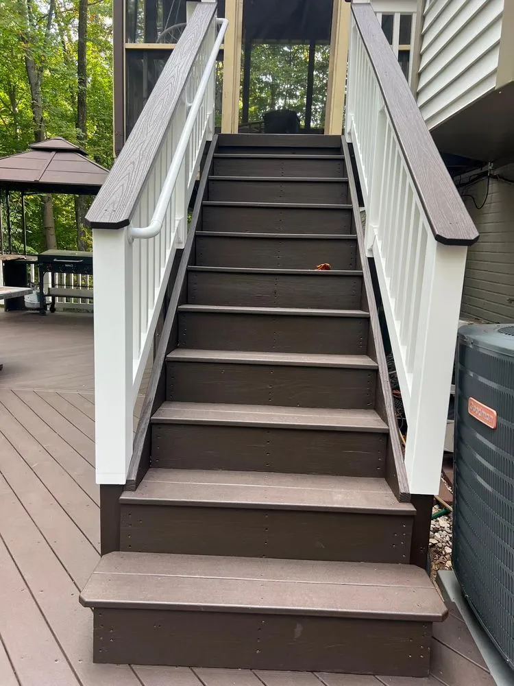 Top-rated yard maintenance for beautiful yards across Springfield, VA - Jose's Lawn & Landscape