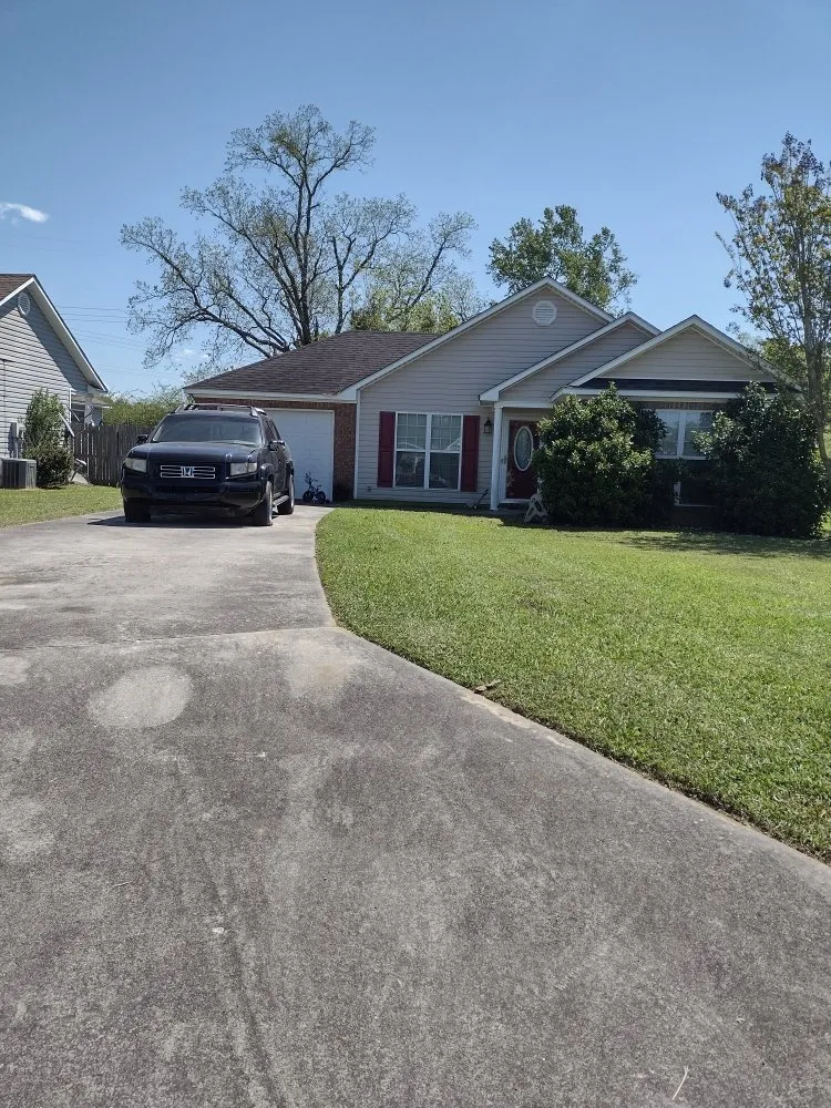 Top-rated garden landscaping in Atlanta, GA by Jose's Lawn Care