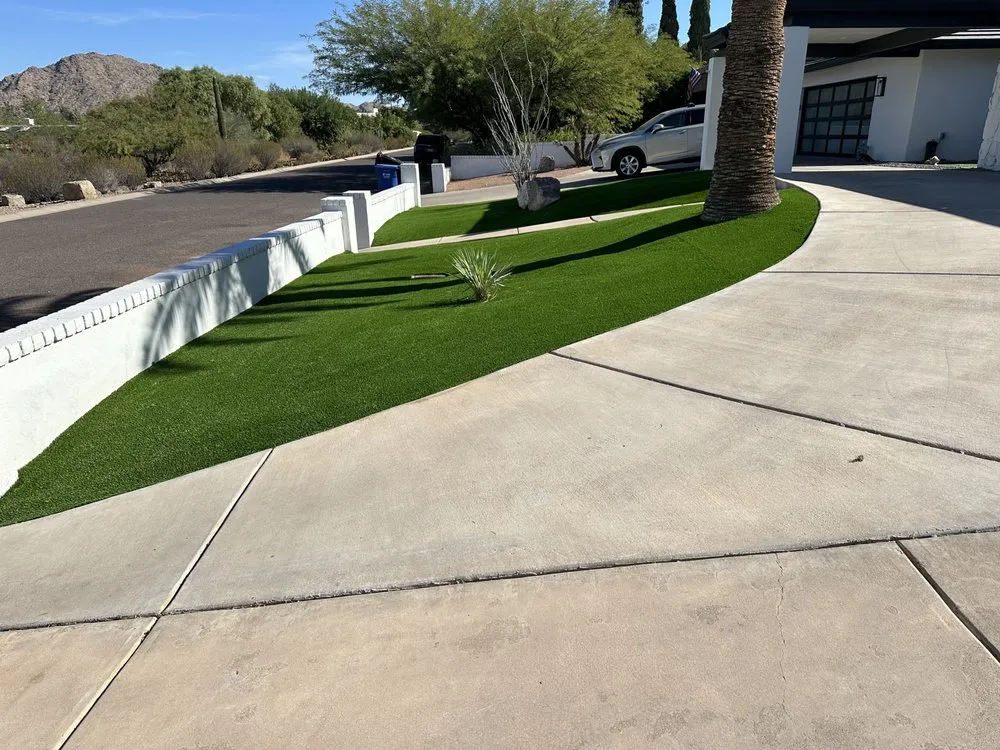 Local yard cleanup service in Phoenix, AZ by Jose’s Lawn Care