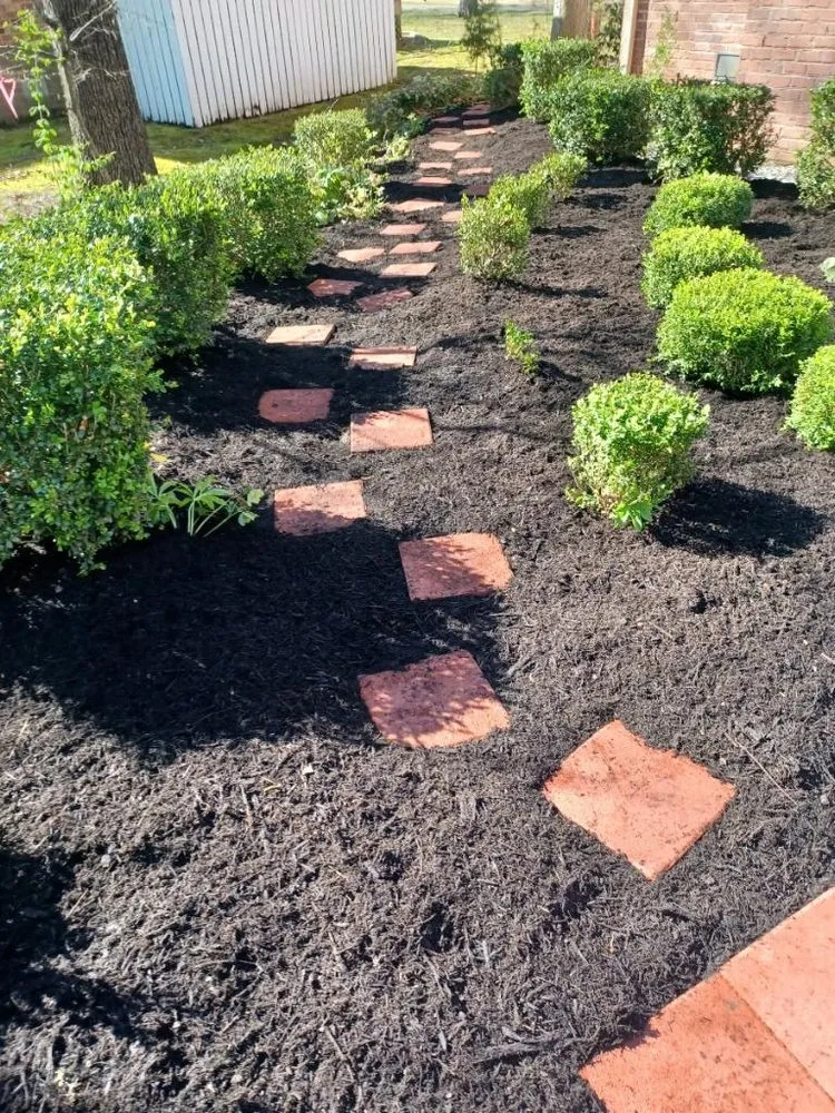 Affordable lawn care service for homes in Williamsburg, VA by JoseS Lawn Care Services