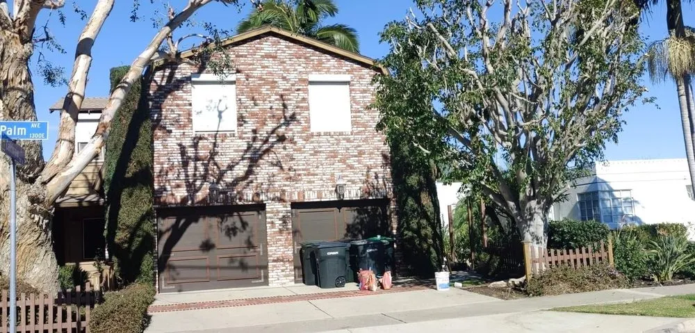 Custom landscape design in Costa Mesa, CA by Jose's Rivera Landscaping