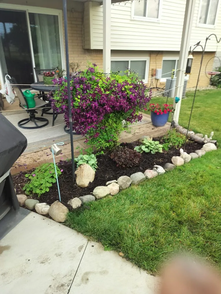 Top-rated outdoor landscaping in Wayne, MI by Josh and Toms Dreamscapes