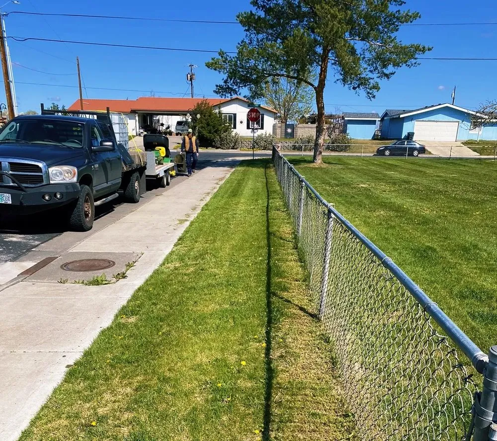 Custom lawn mowing service for homes across Lockhart, TX - Josh Lawn Mowing