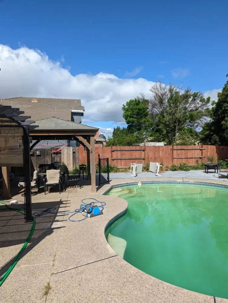 Professional garden landscaping in Tracy, CA - Joshs Lawn Care & General Maintenance