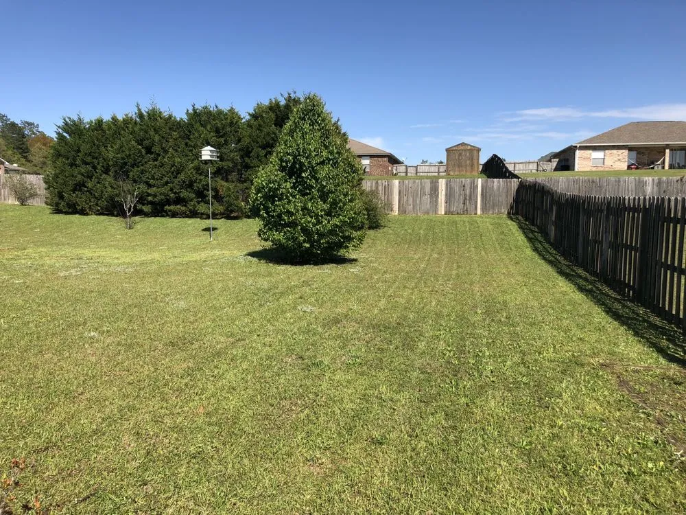 Custom lawn care service in Crestview, FL by Josh's Lawn Care