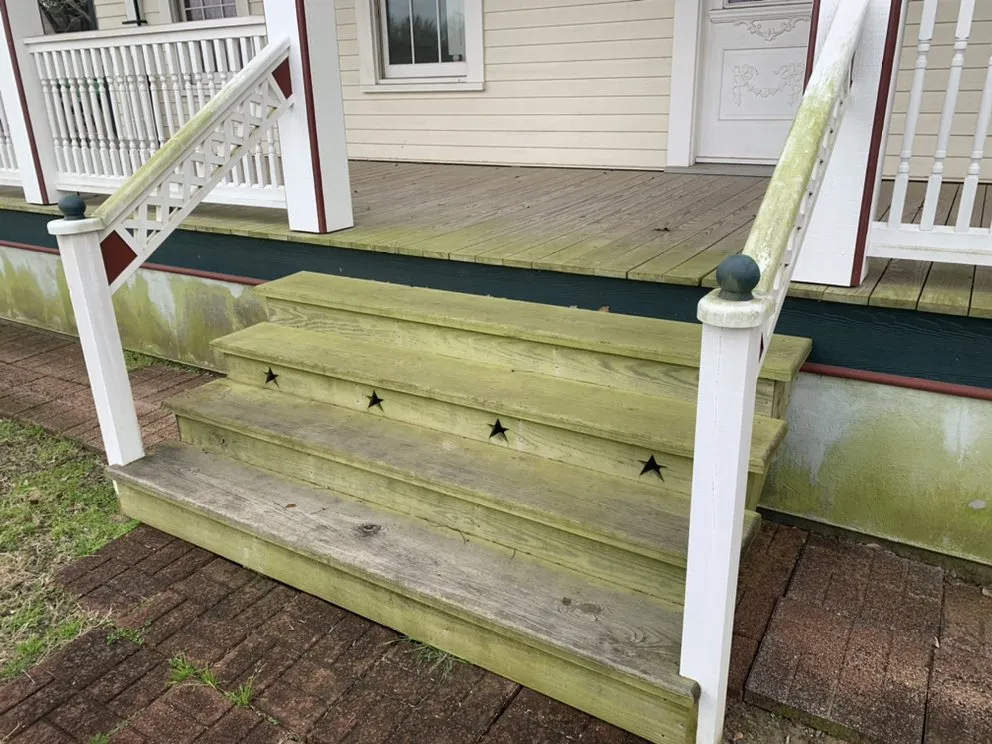 Top-rated yard maintenance in Flatonia, TX by Josh’s Pressure washing and lawn care service