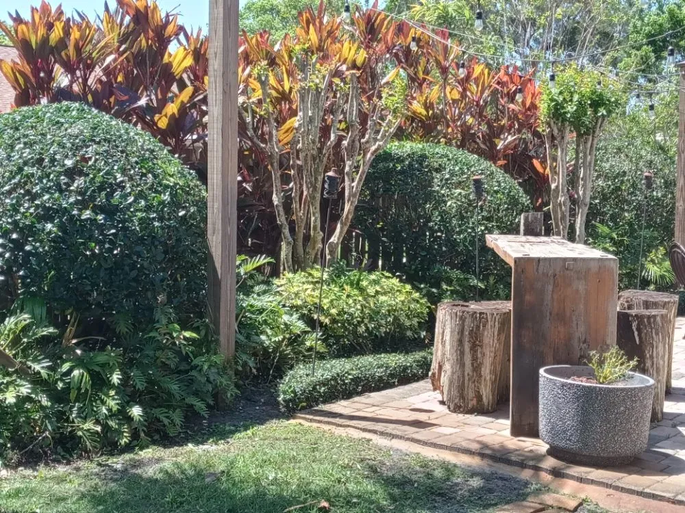 Custom yard maintenance experts serving Casselberry, FL - Joshua Landscape