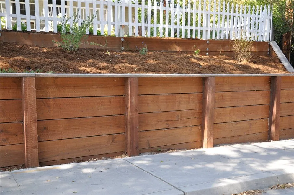Reliable yard maintenance experts serving Richmond, CA - Joshua Landscaping