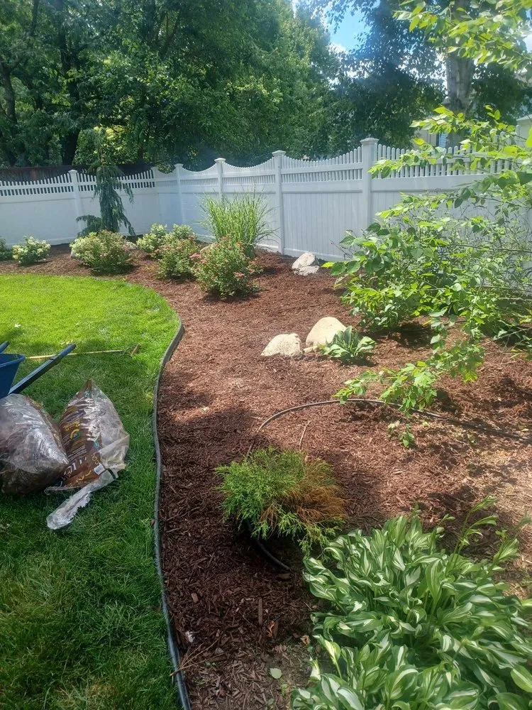 Top-rated residential landscaping experts serving East Syracuse, NY - Joshuao Tb Landscaping