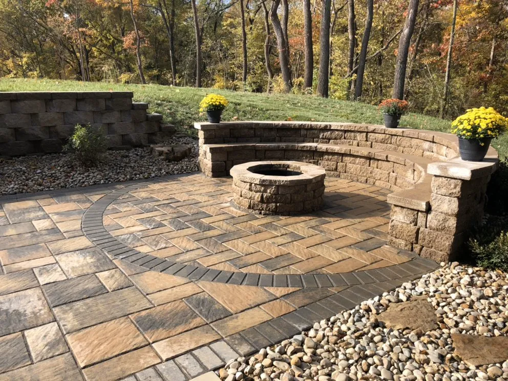 Trusted outdoor landscaping in Swansea, IL by Joshua’s landscape and design