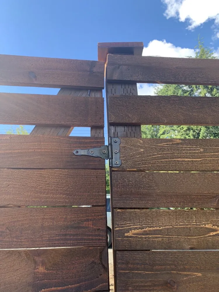 Trusted yard cleanup service for beautiful yards across Seattle, WA - Joshua’s Landscaping