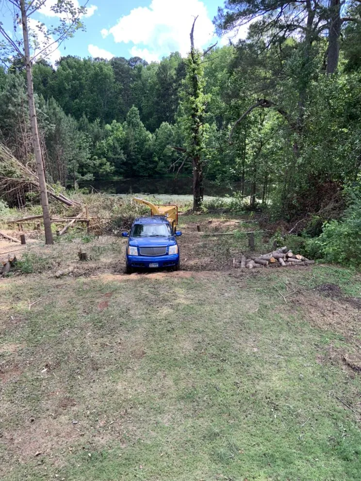 Expert landscape design experts serving Lithonia, GA - Joshua’s Tree And Lawn Services