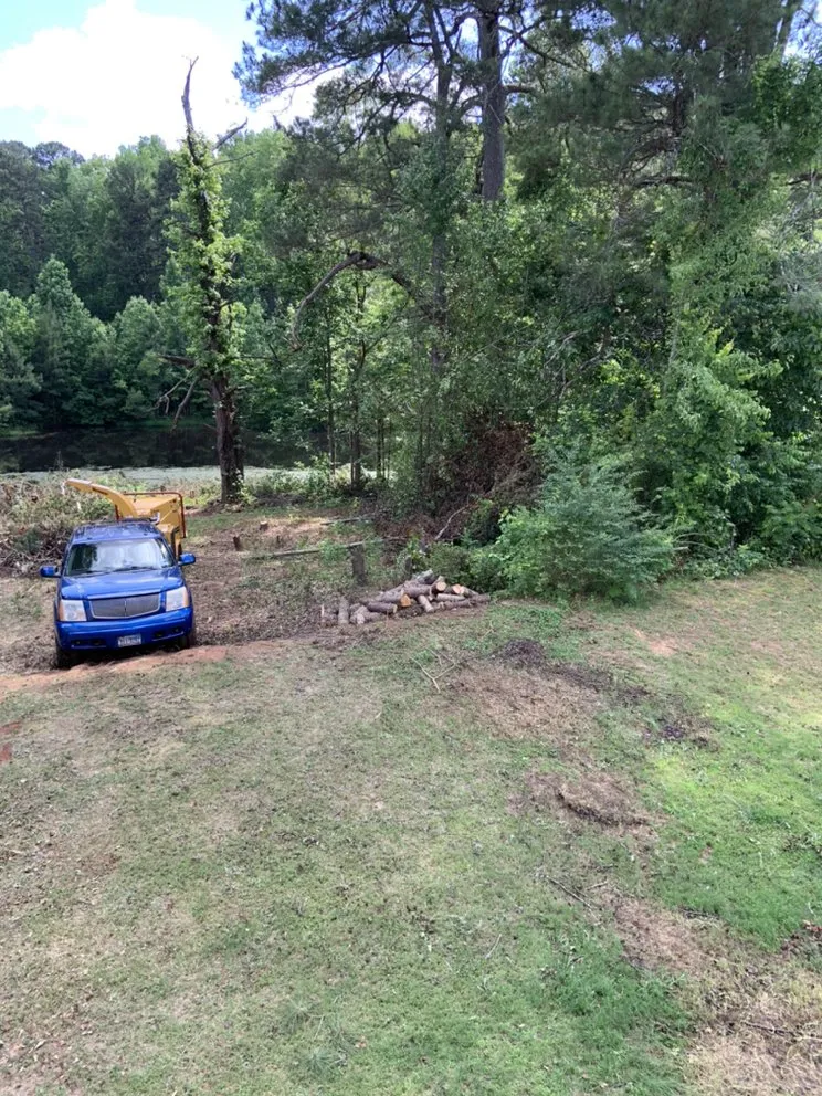 Custom outdoor landscaping in Lithonia, GA - Joshua’s Tree And Lawn Services