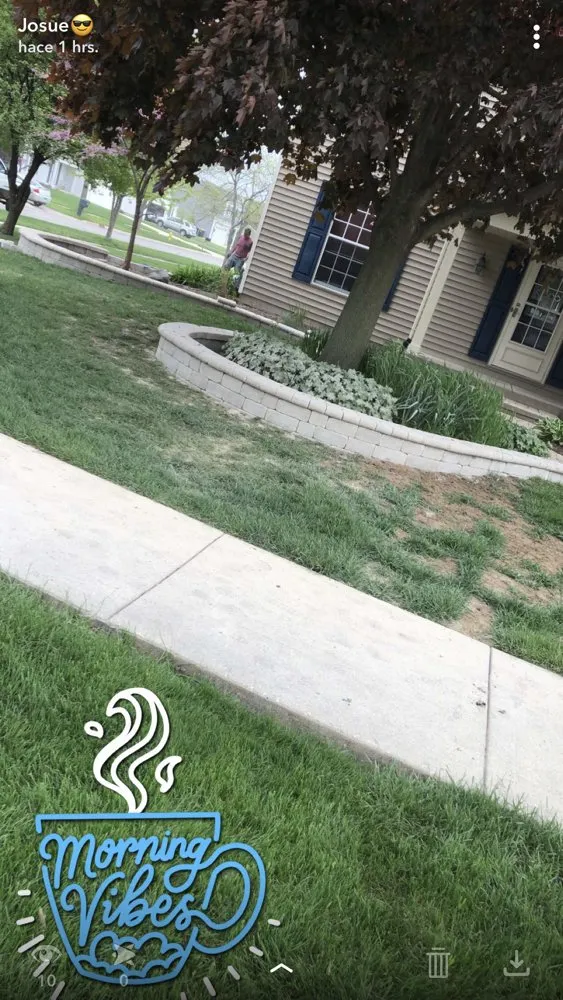 Affordable yard maintenance for beautiful yards in Batavia, IL by Josue Herrera Landscaping