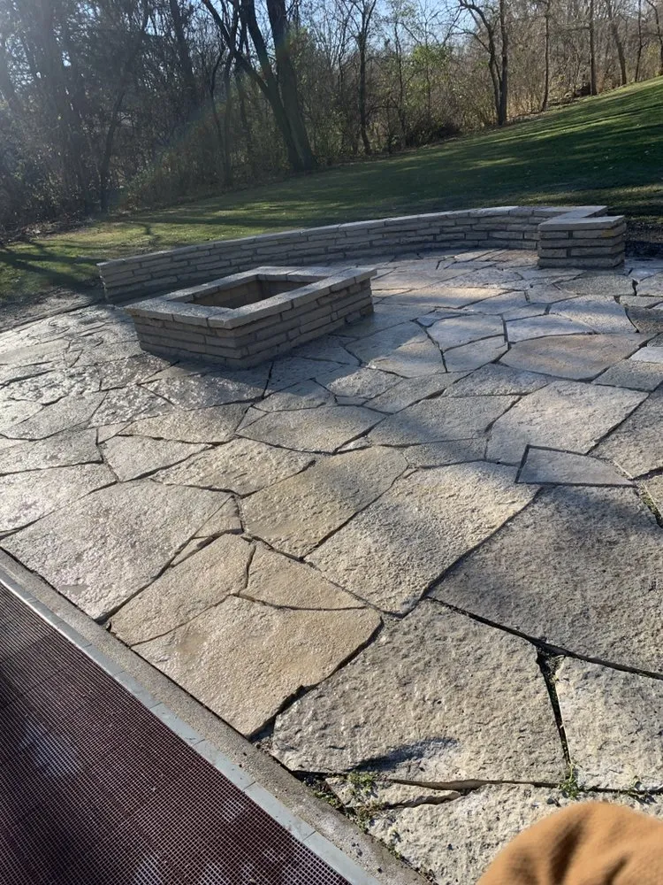 Affordable yard maintenance experts serving Batavia, IL - Josue Herrera Landscaping