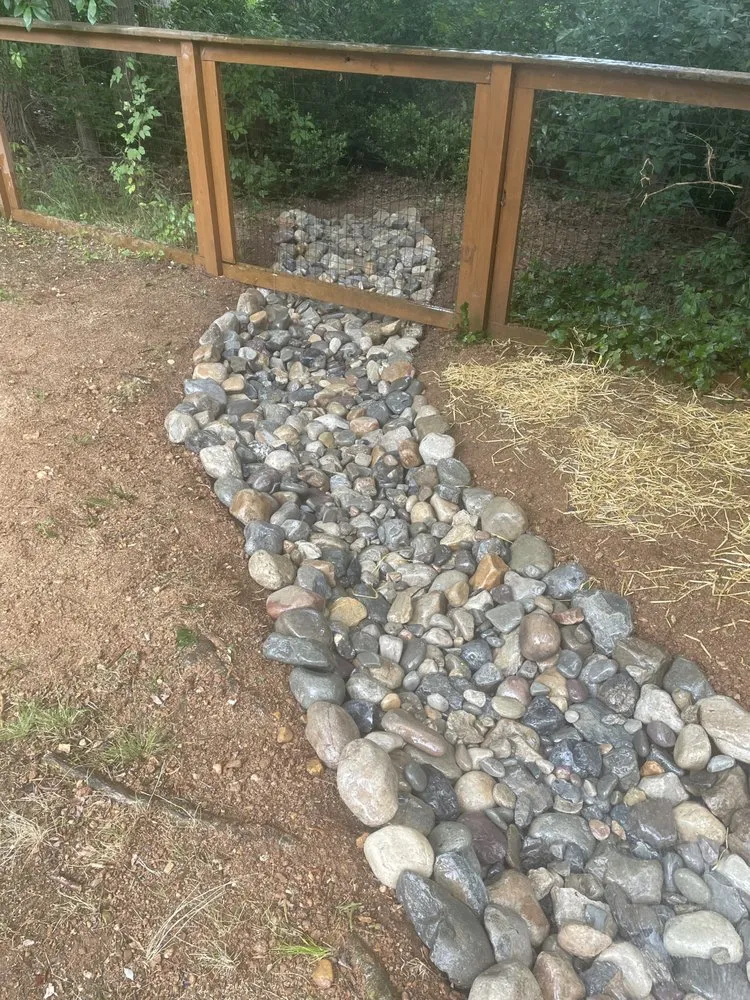 Affordable lawn mowing service in Vienna, VA by Josue’s drainage & hardscape