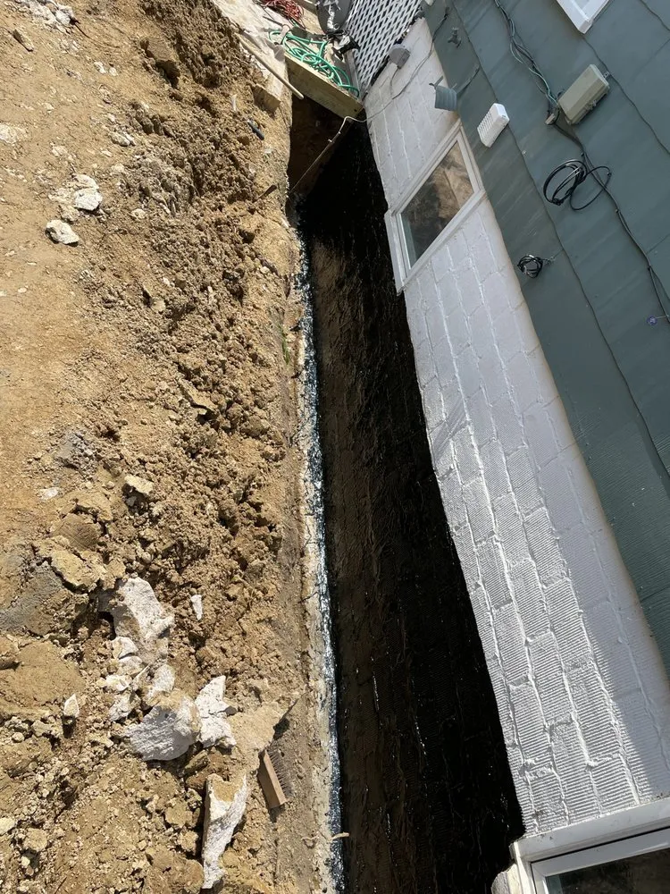 Expert yard maintenance for beautiful yards across Vienna, VA - Josue’s drainage & hardscape