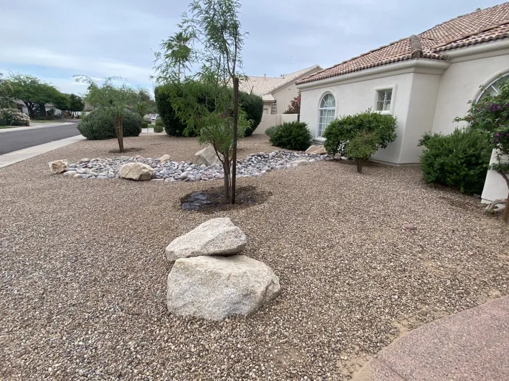 Local lawn mowing service experts serving Phoenix, AZ - Jovany’s Lawn Care