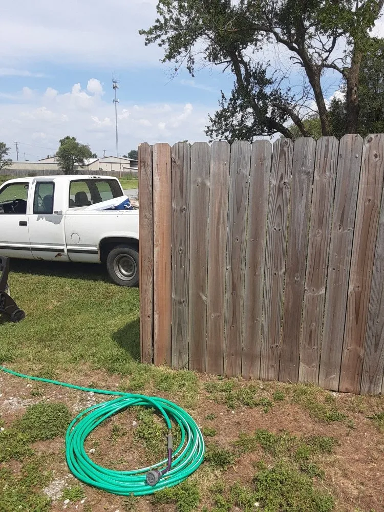 Custom yard maintenance for homes in Farmington, AR by Jovey's Lawn & Fence Services