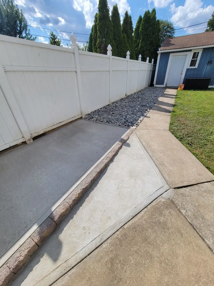 Local yard cleanup service in Swarthmore, PA by Jowder Custom Landscaping