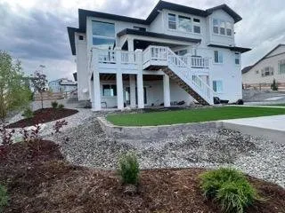 Trusted yard cleanup service in Colorado Springs, CO - Joyabos Landscaping