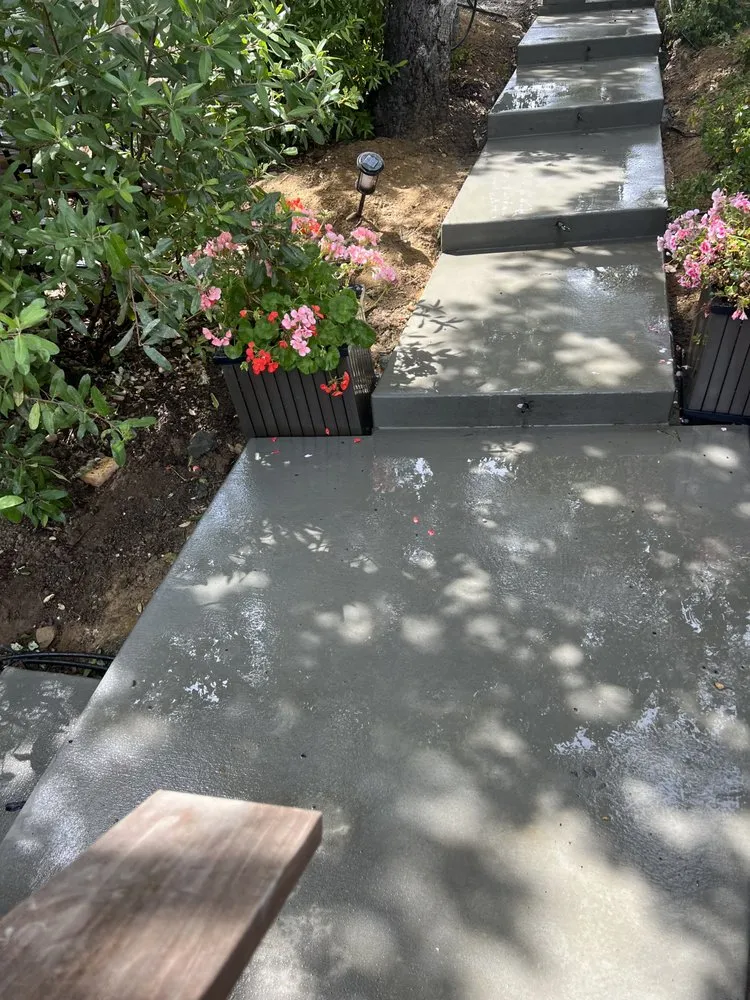 Custom lawn care service in Redwood City, CA by JP Concrete And Hardscaping