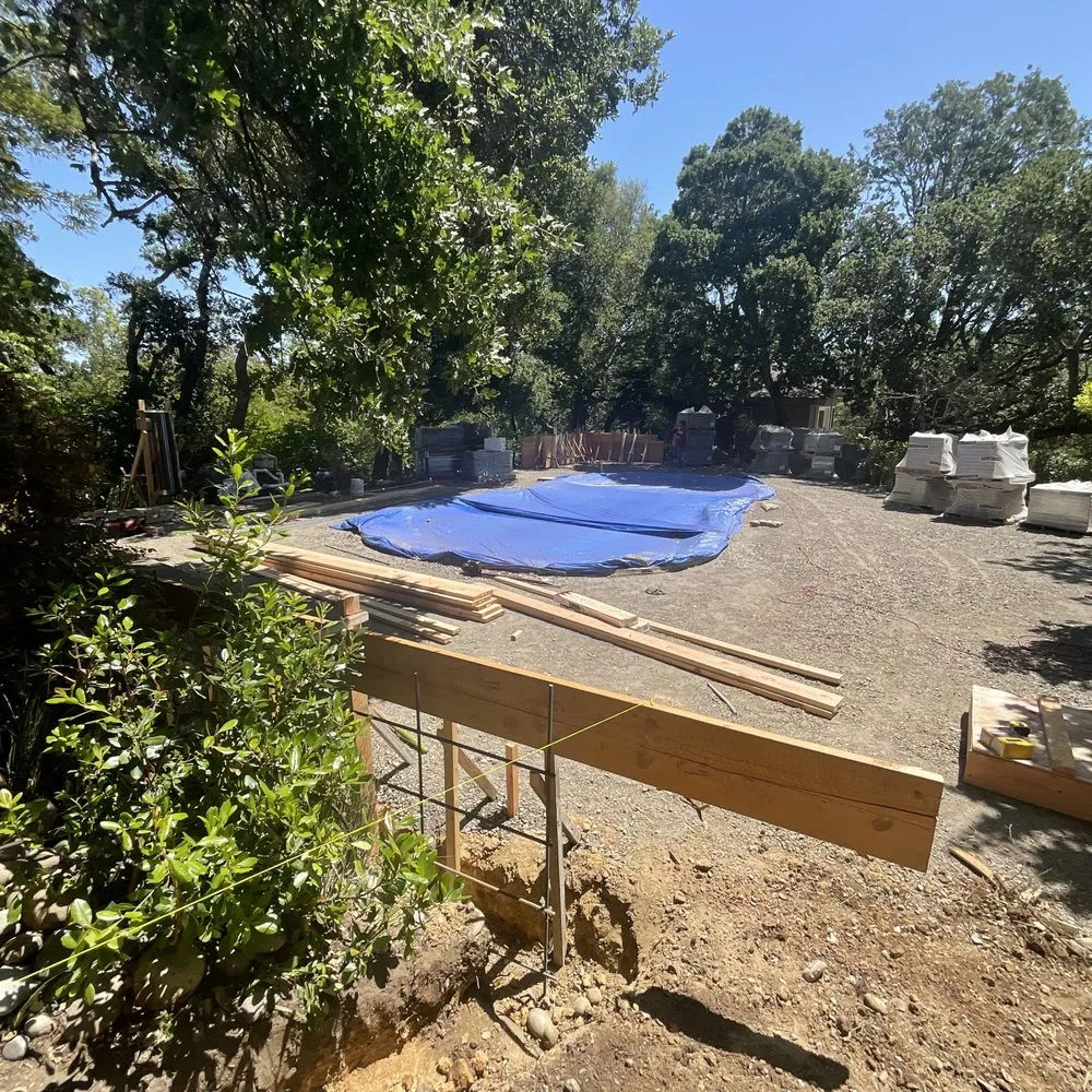 Reliable landscape installation in Redwood City, CA by JP Concrete And Hardscaping