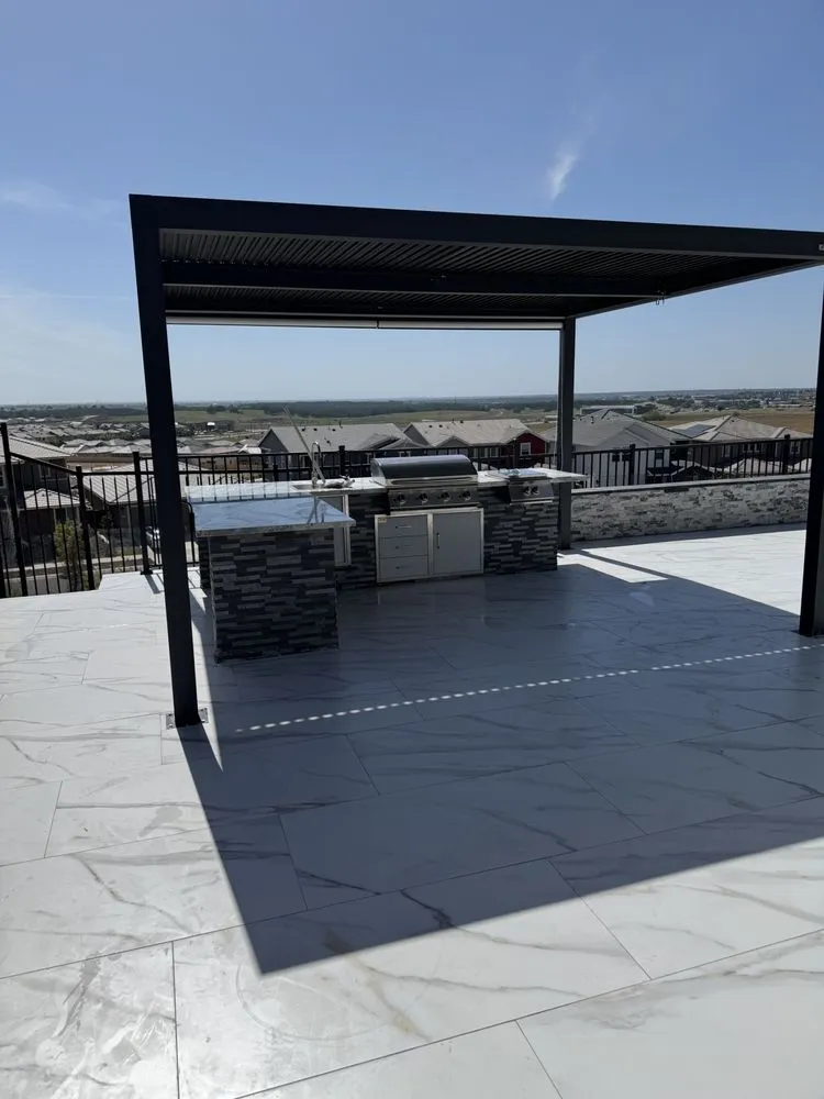 Reliable yard maintenance experts serving Elk Grove, CA - Jp Landscape