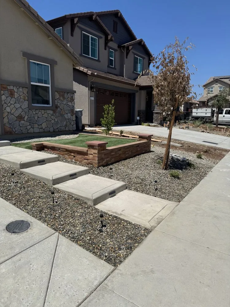 Top-rated yard cleanup service in Elk Grove, CA - Jp Landscape