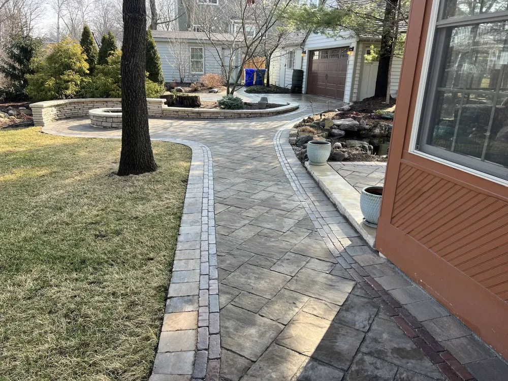 Reliable lawn mowing service in Glendale Heights, IL - JP Landscaping And Tree Services