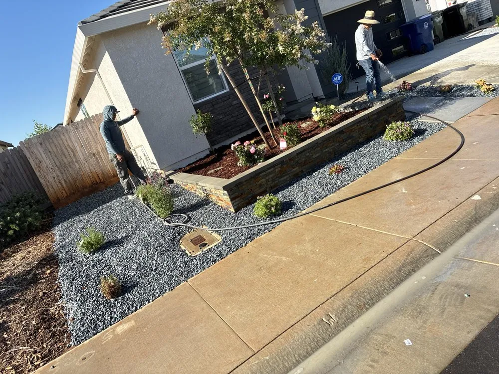 Custom lawn mowing service in Folsom, CA by JP Landscaping