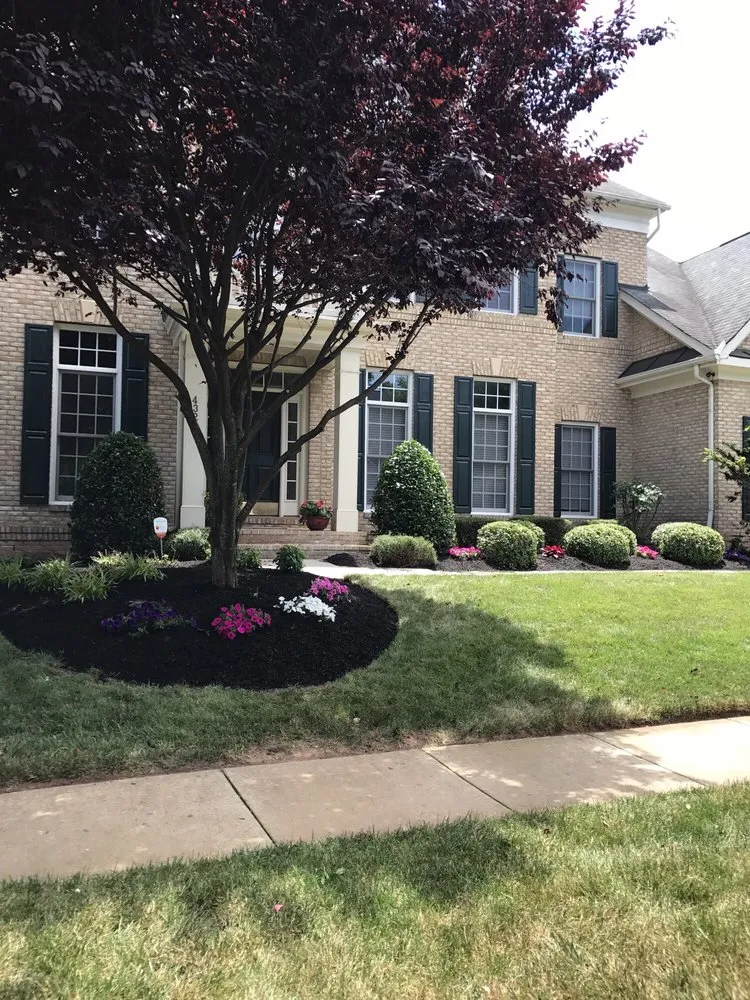 Custom garden landscaping experts serving Leesburg, VA - JP Landscaping