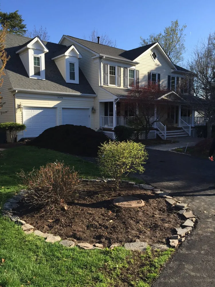 Trusted lawn care service experts serving Leesburg, VA - JP Landscaping