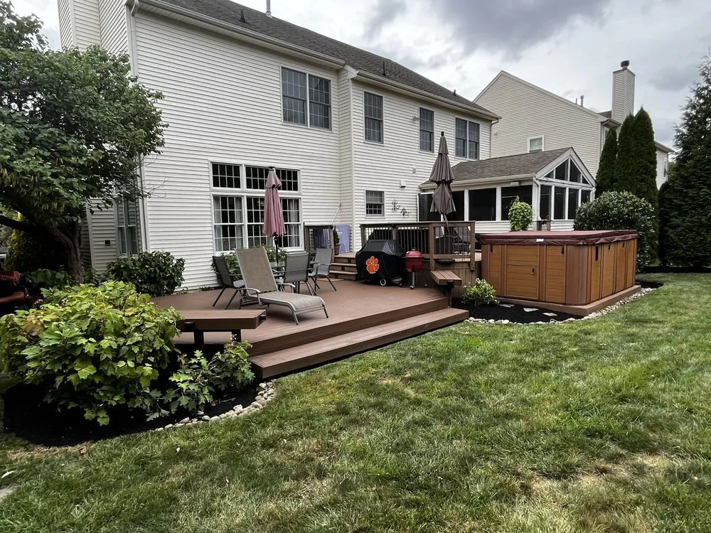 Expert yard maintenance in Runnemede, NJ - J&P Landscaping