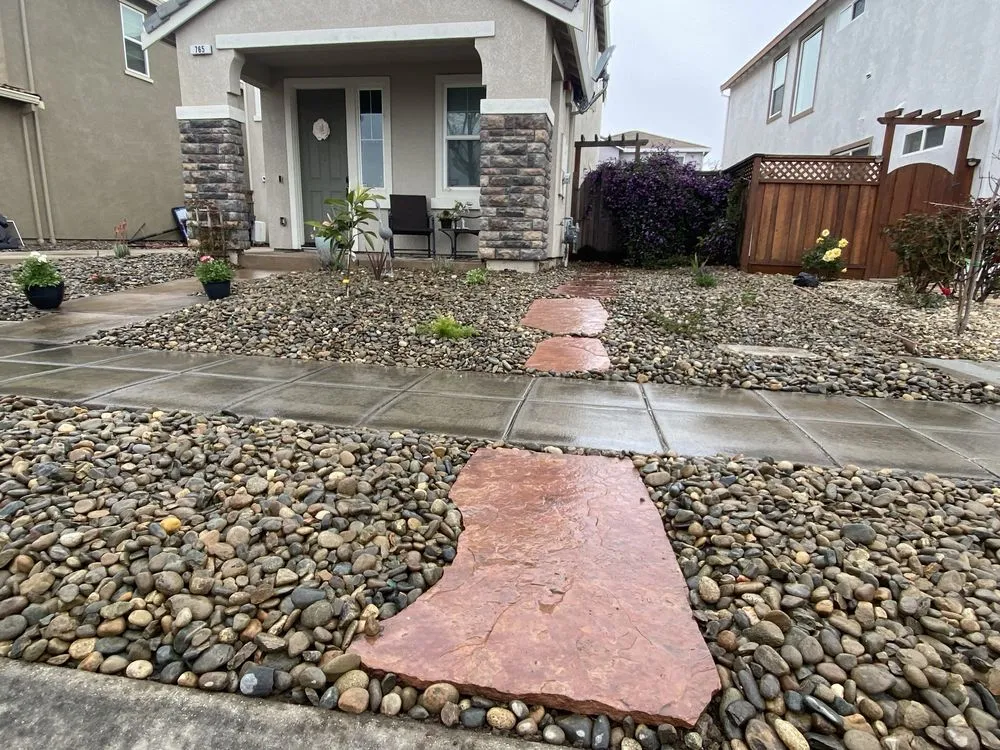 Reliable yard maintenance for beautiful yards in Tracy, CA by JP Landscaping