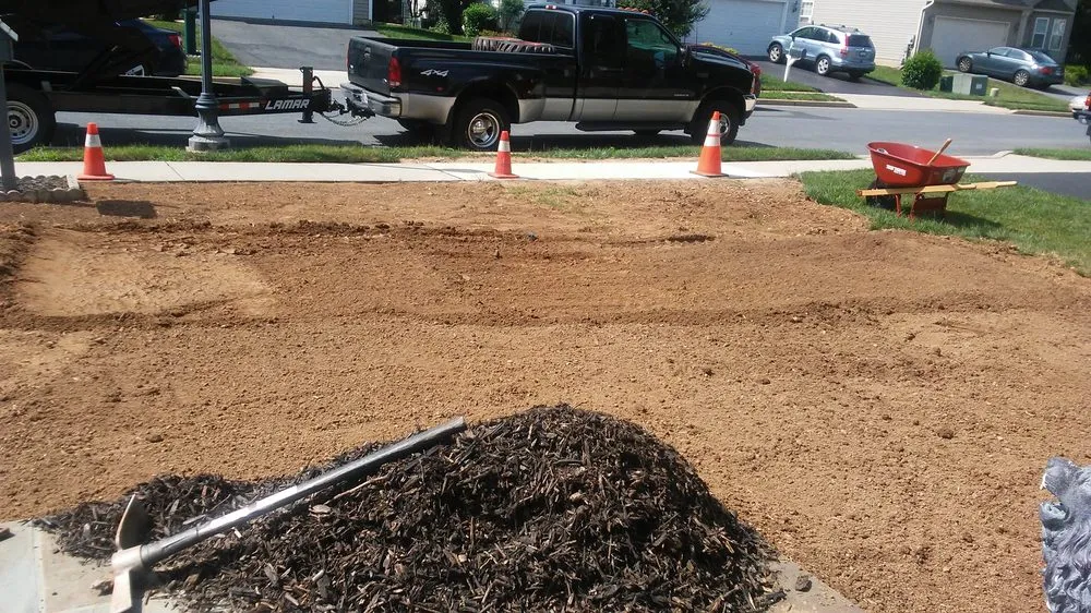 Professional yard maintenance in Frederick, MD - JP Landstruction