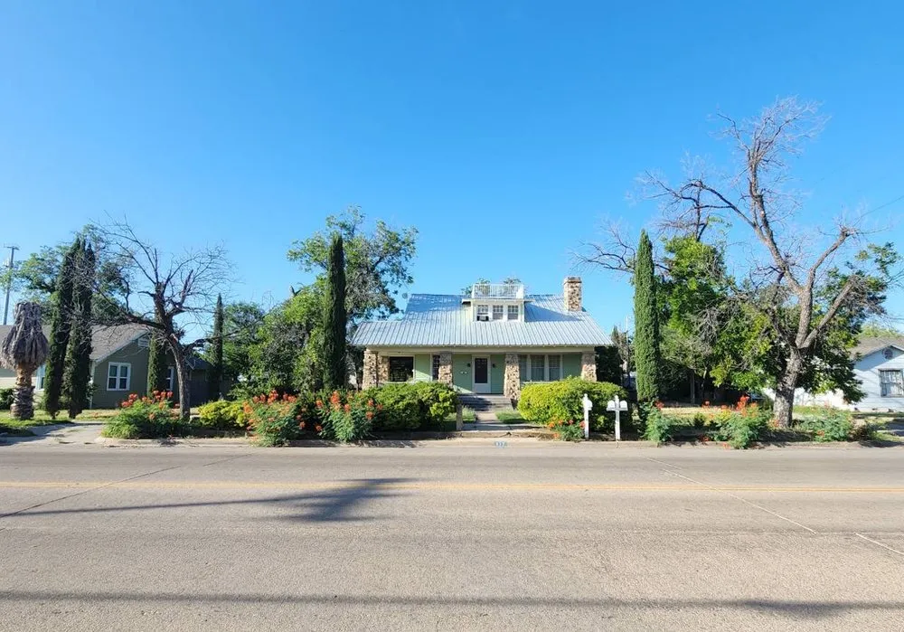 Top-rated yard cleanup service for homes in San Angelo, TX by JP Lonestar Landscaping