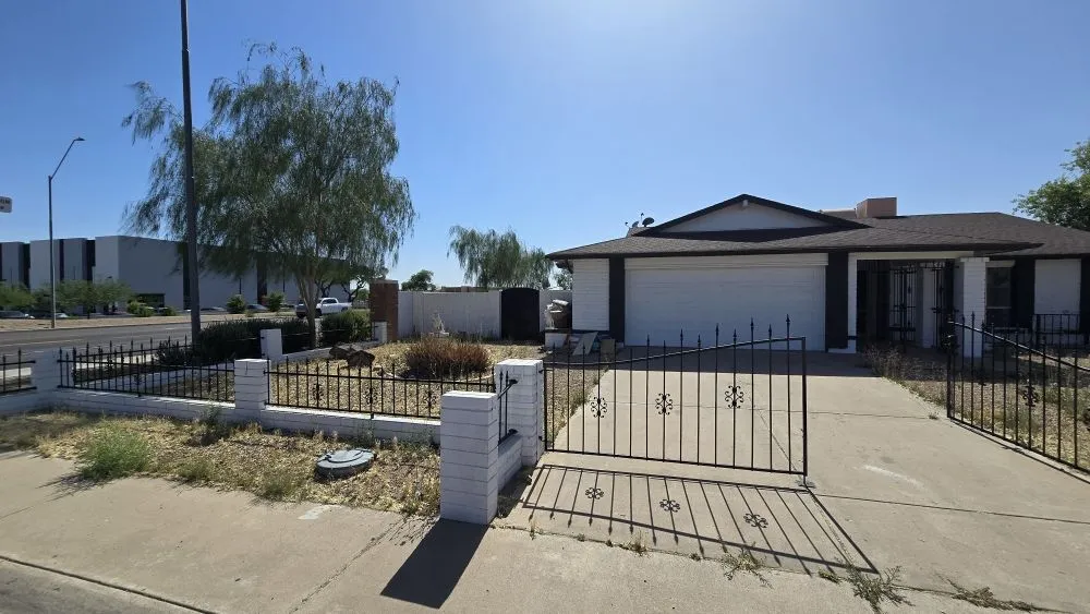 Professional landscaping services in Scottsdale, AZ - J&P Mendoza Landscaping