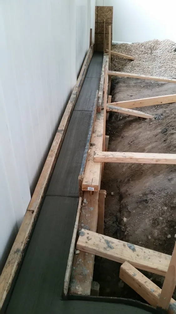 Local outdoor landscaping for homes in Burien, WA by JPA General Contractor