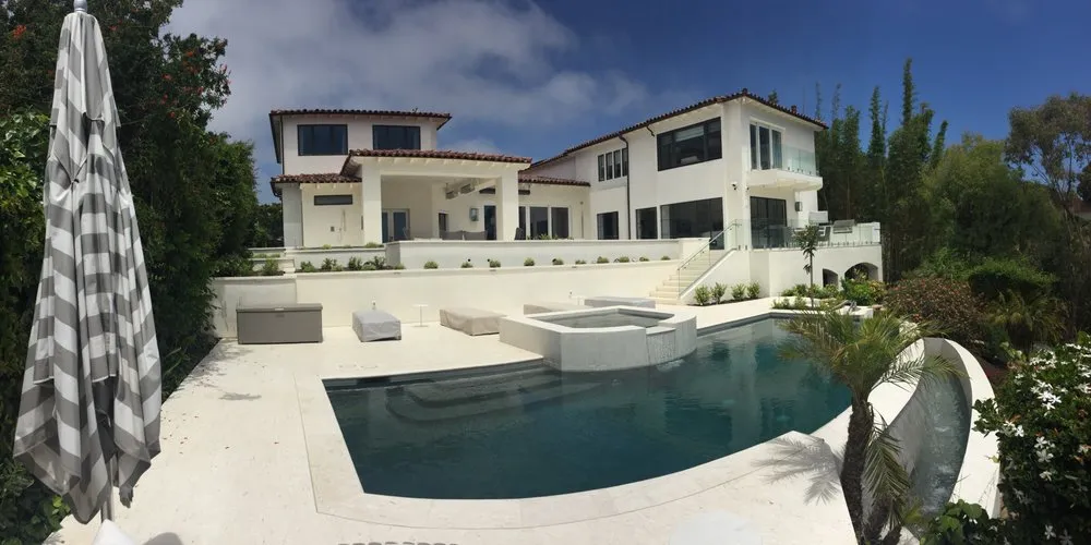 Affordable lawn care service experts serving Encinitas, CA - JPBLA