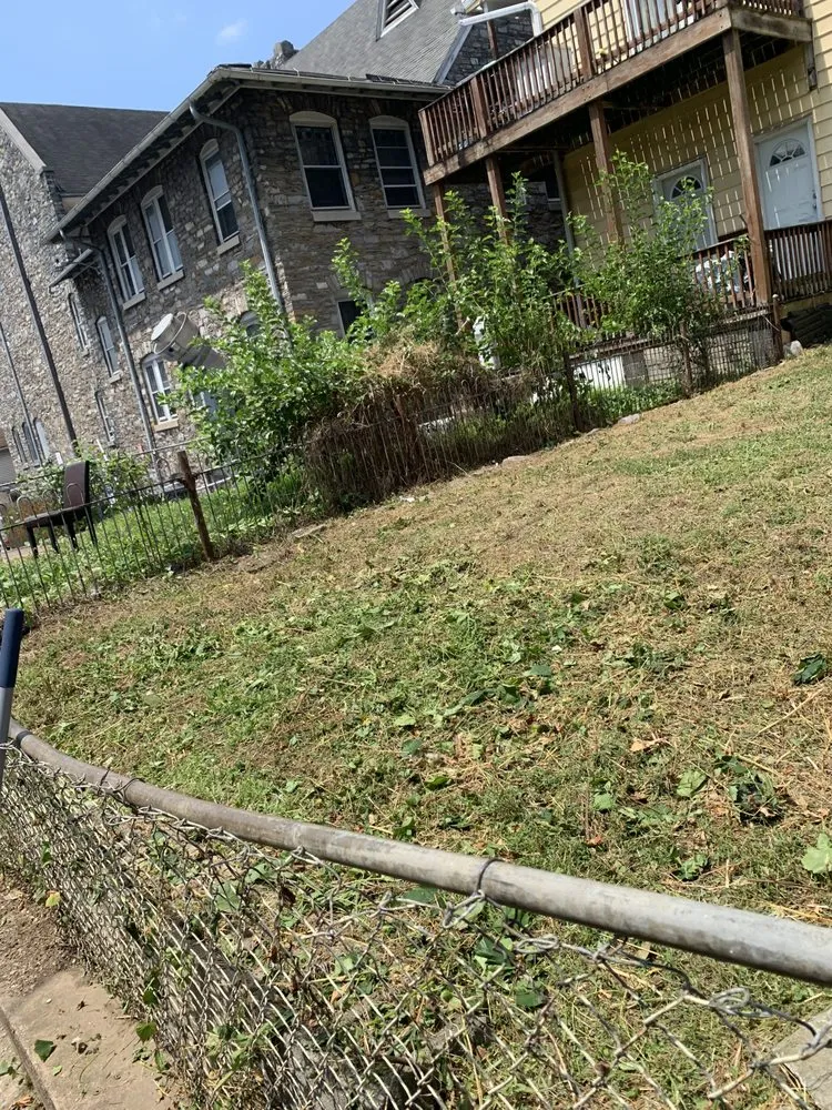 Local yard maintenance in Harrisburg, PA - JPG Landscaping Services
