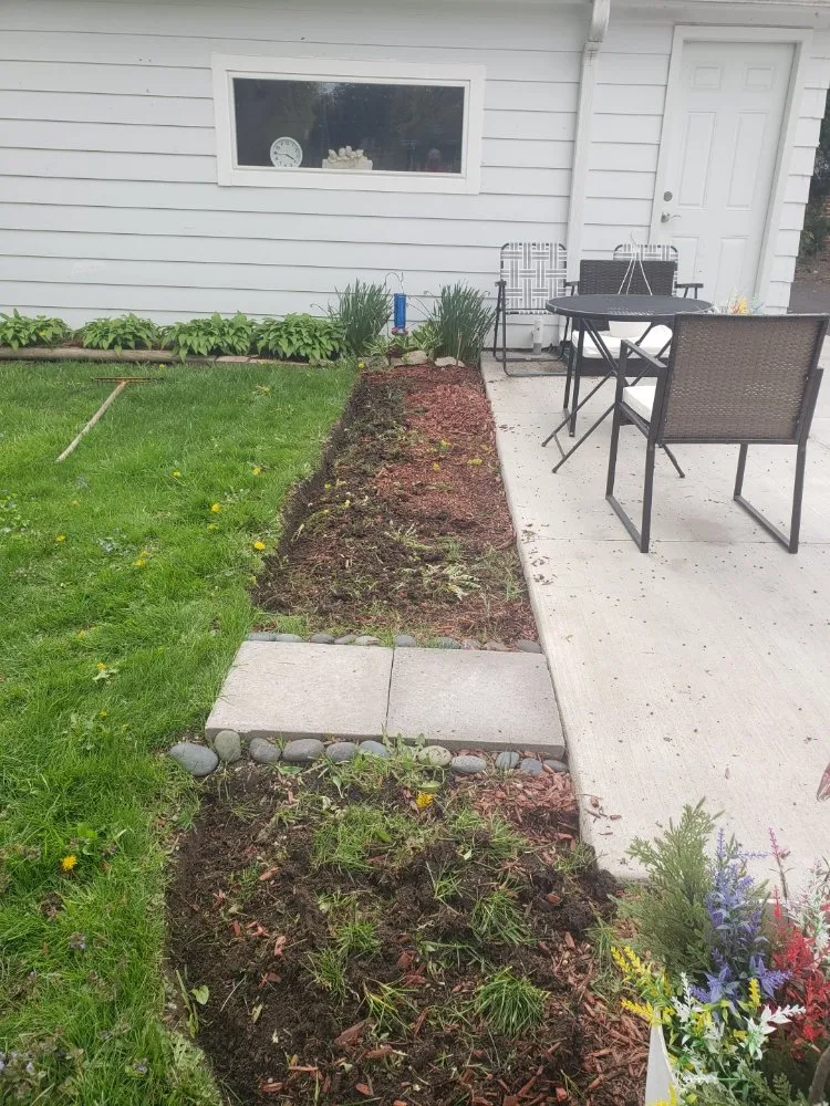 Local landscape installation in Lake Zurich, IL by JPH Landscaping